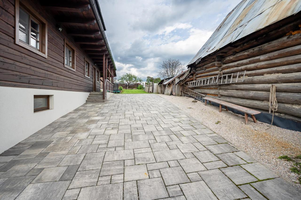 Drevenica Emilka, 5 Min Restauracia, Z Terasy Vyhlad Na Kralovu Holu A Polomske Ocko, Gril, Ohnisko, Kotlik Villa Brezno Exteriör bild