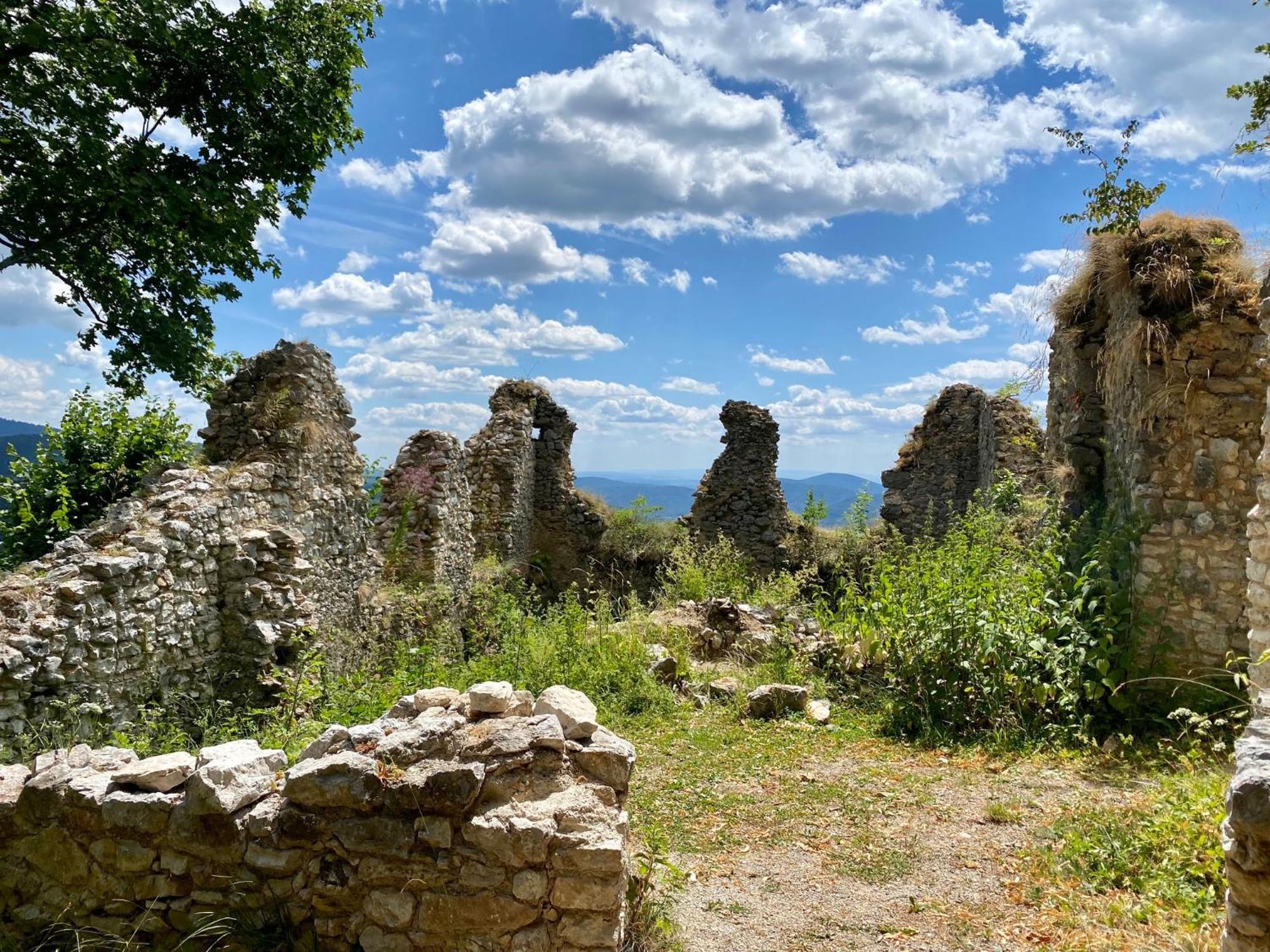 Drevenica Emilka, 5 Min Restauracia, Z Terasy Vyhlad Na Kralovu Holu A Polomske Ocko, Gril, Ohnisko, Kotlik Villa Brezno Exteriör bild